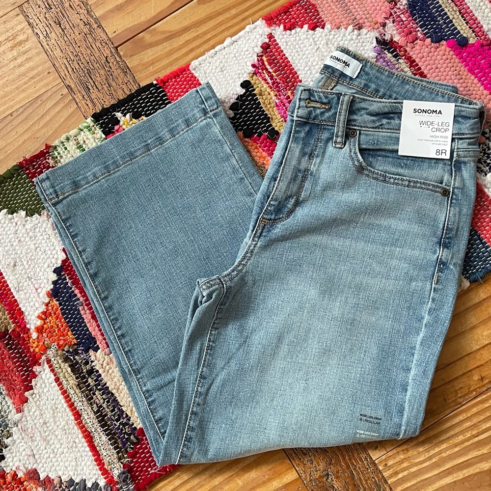 NWT wide cropped leg, high waist, size 8 jeans